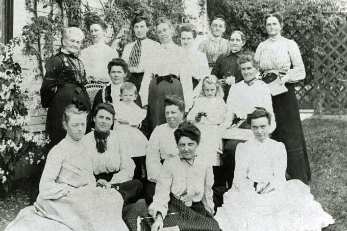 Ventura Women's Suffrage Group c. 1902